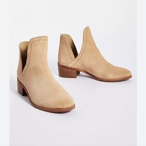 Coconuts By Matisse Women Pronto Leather Cut Out Side Hobo Heel boots shoes 9.5M